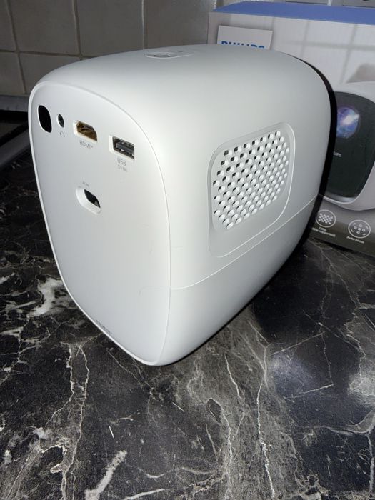 Проектор Philips NeoPix 130W Smart