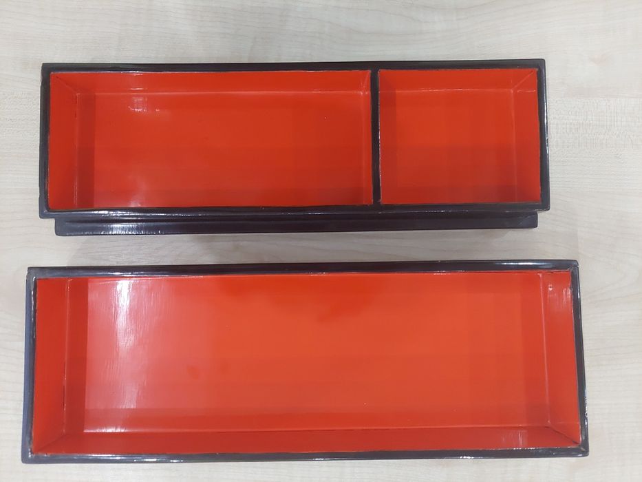 Скринька дерев'яна, лакована з інкрустацією. Індія, 1965 рік