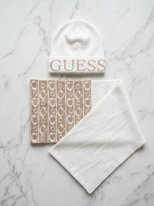 жіночий набір Guess-шапка,шарф
