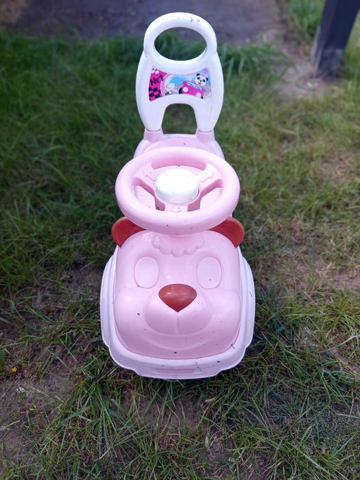 Autko pchacz dla dziewczynki