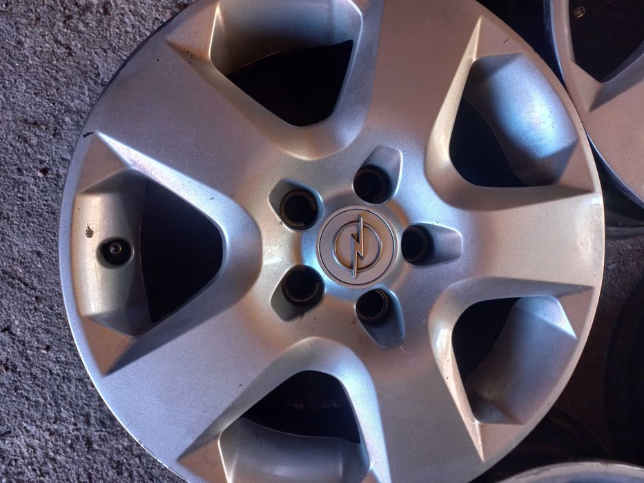Jantes em ferro 16 opel astra H