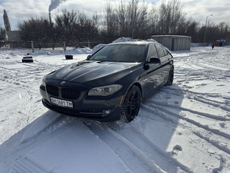 Продам бмв ф10 в гарному стані