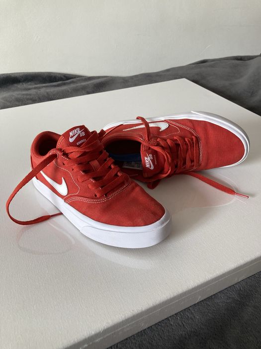Nike sb charge 38