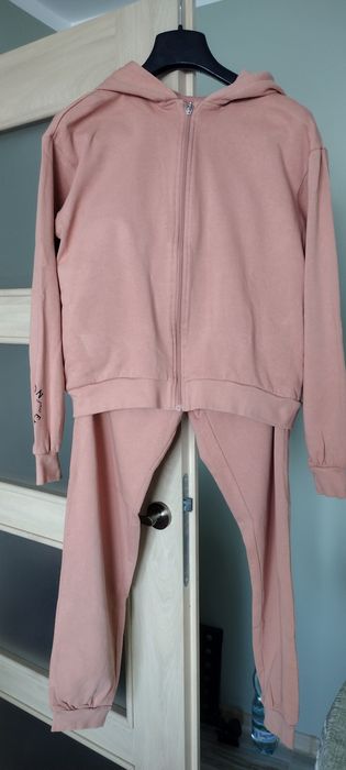 Dres dziewczęcy rozmiar 164