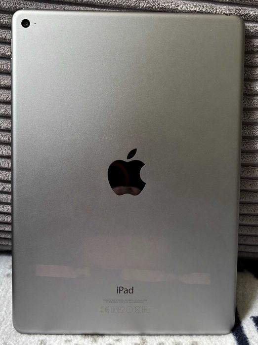 iPad Air 2 16GB Wi-Fi Cellular + Kabel