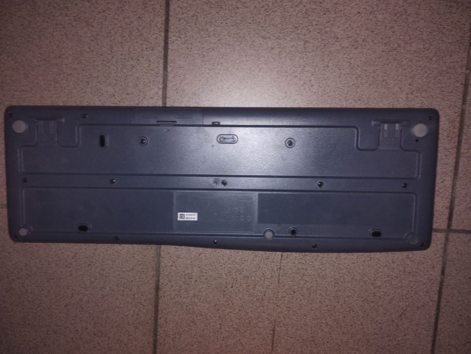 Klawiatury (Logitech K545, Logitech K270, Gembird  KB-U-103 ).