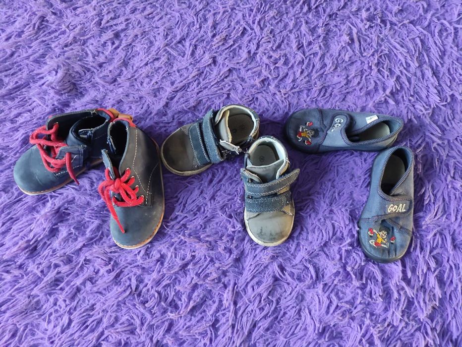 Набір дитячого взуття