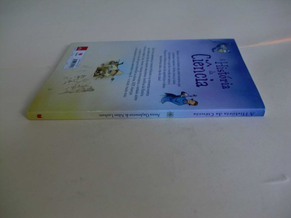 A História da Ciência
de Anna Claybourne