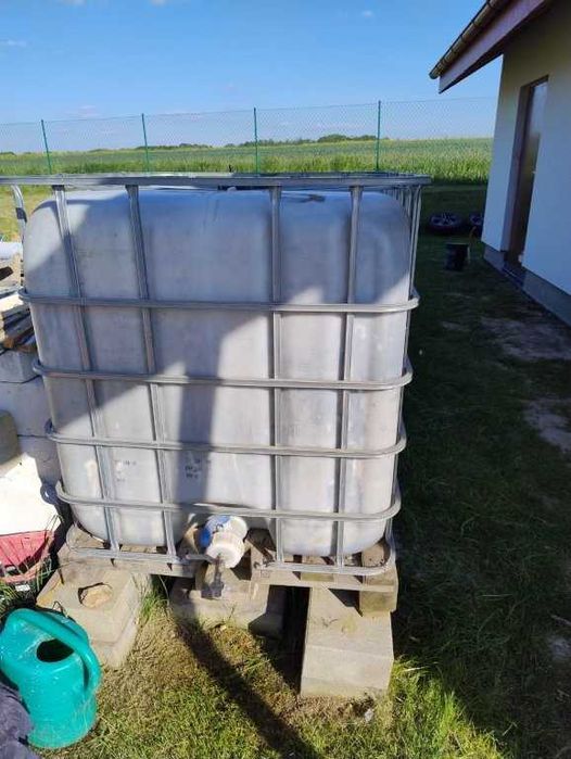 Mauzer 1000l na wodę