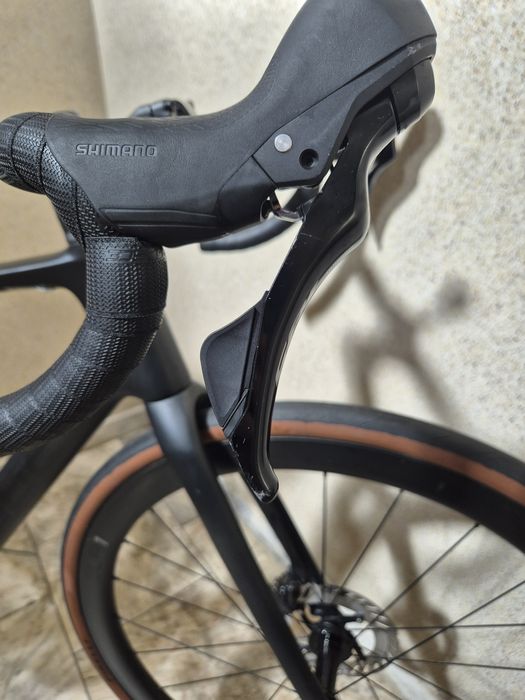 Bicicleta Cube Attain Race, modelo 2025