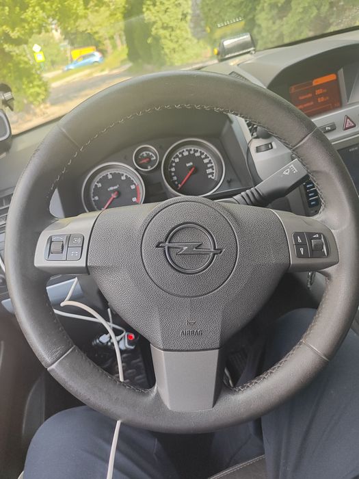 Кермо Руль Опель Зафіра б Opel Zafira b