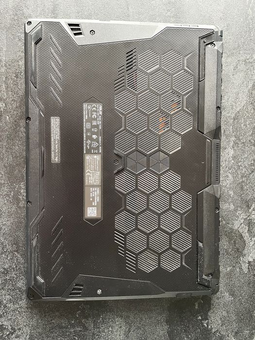 ASUS TUF Gaming A15 | Ryzen 5 4600H | GTX 1660 Ti 6GB | 16GB | 144Hz