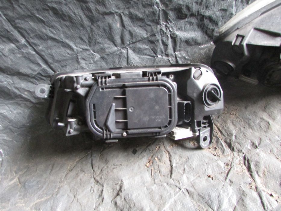 Lampy przednie xenon Audi a6 c6