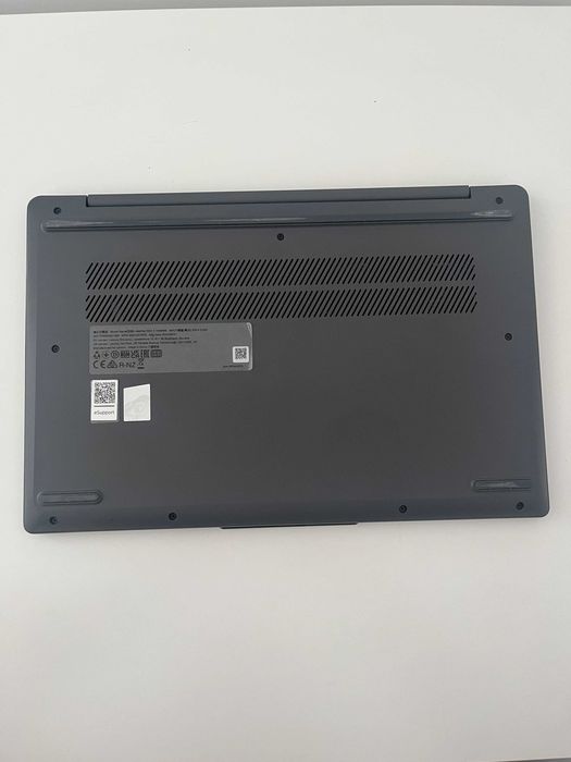 Portátil Lenovo Idea slimpad 3 em ótimo estado