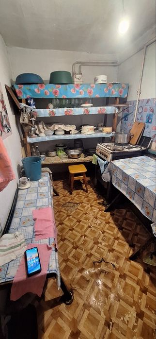 Продам хату село Клочки