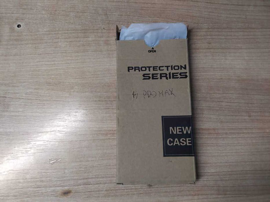 Etui na iphone 14 Pro Max nowe nieużywane + 2 szkła ochronne