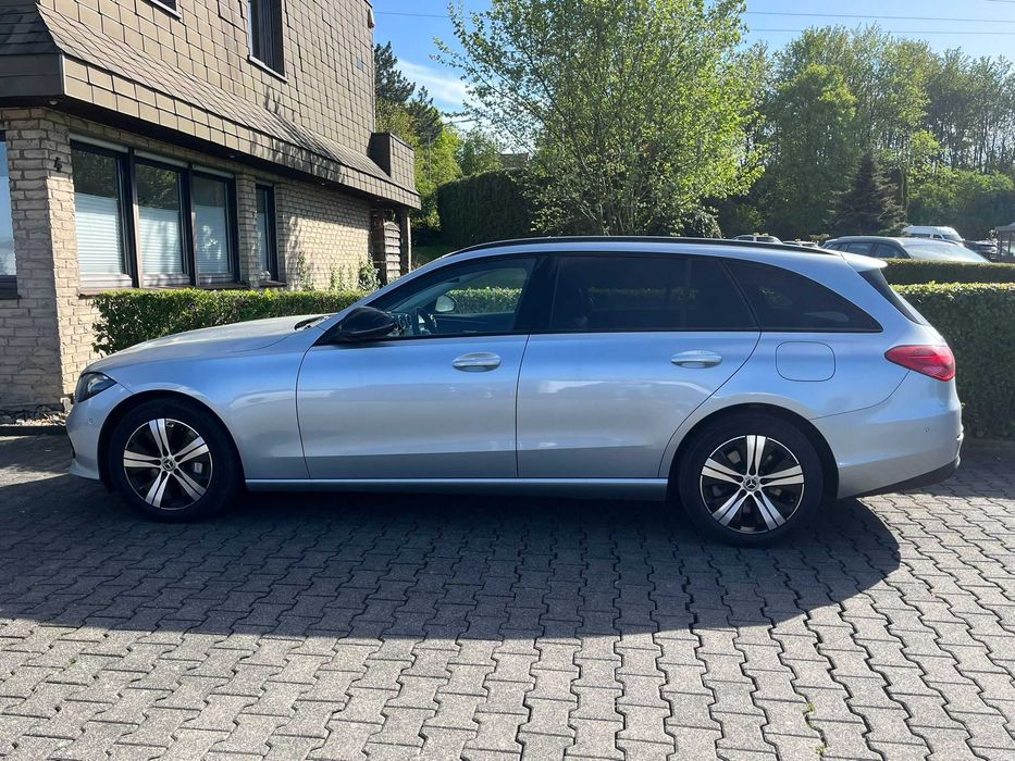 Mercedes Benz C 300 E Avantgarde 2023