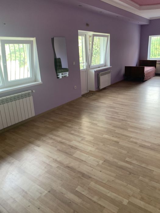 Продається комерційне приміщення з ремонтом