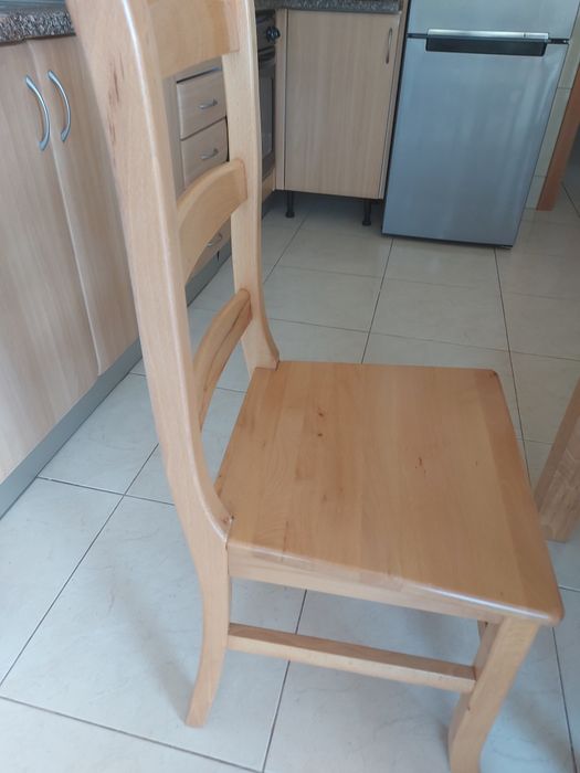 Mesa cozinha quadrada com cadeiras