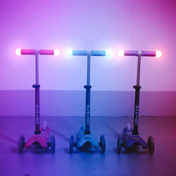 Самокат Mini Micro Deluxe LED Magic (ручки та колеса світяться)