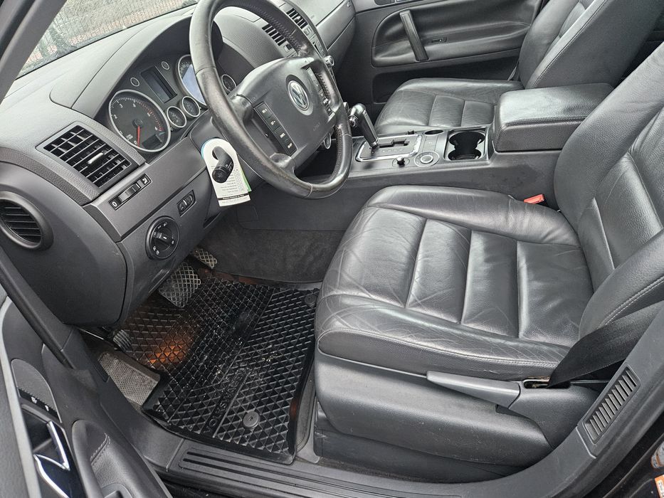 VW Touareg 2.5TDI Nacional IUC Antigo-70€ Financiamento até 120 Meses