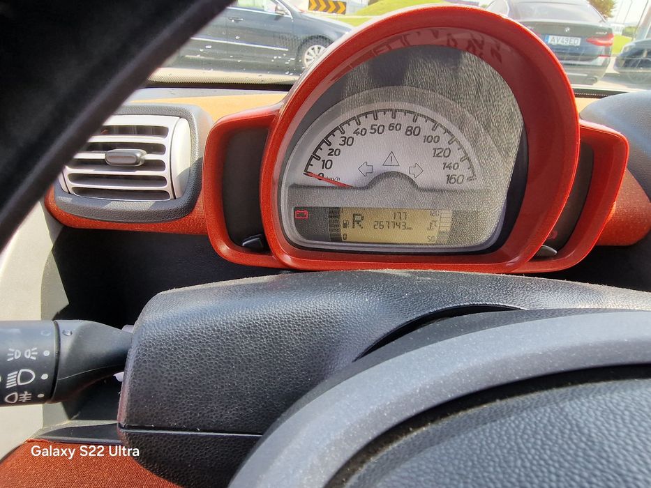 Smart four two coupe