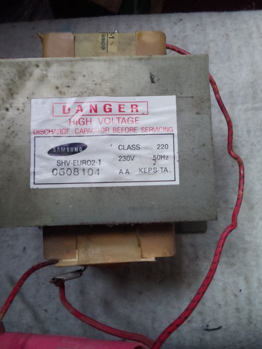 Запчастини до мікрохвильової печі Самсунг