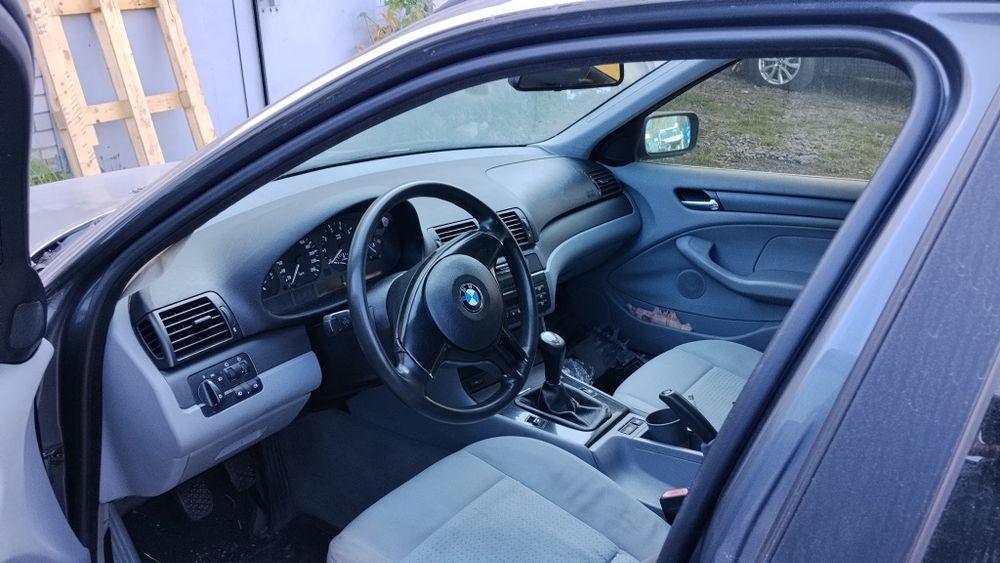 Продам БМВ Е46  2001г