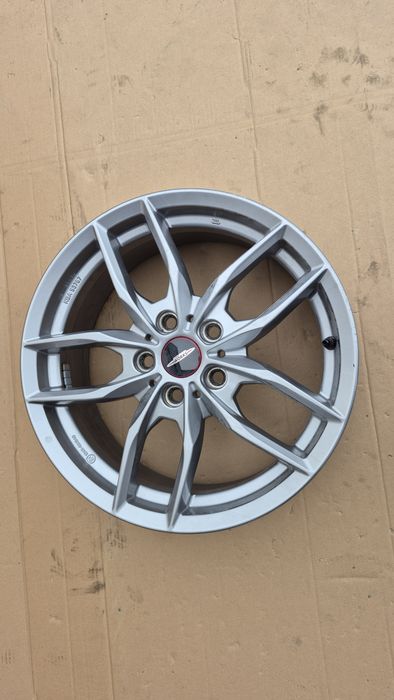 Felga aluminiowa 1 sztuka  17"  5x112 , ET 54  ,7J. Otwór 66.6