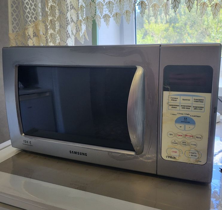 Мікрохвильовка Samsung