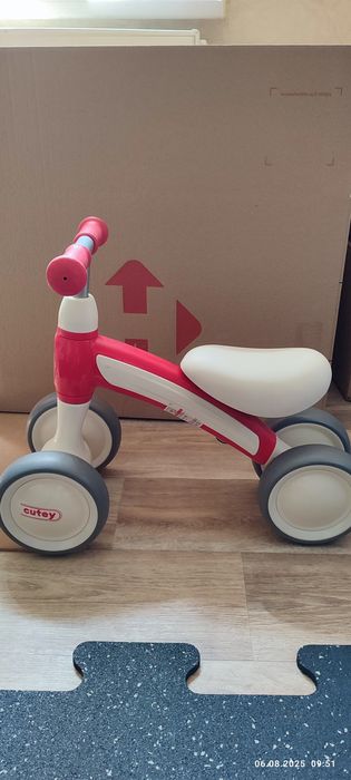 Біговел Qplay для найменших