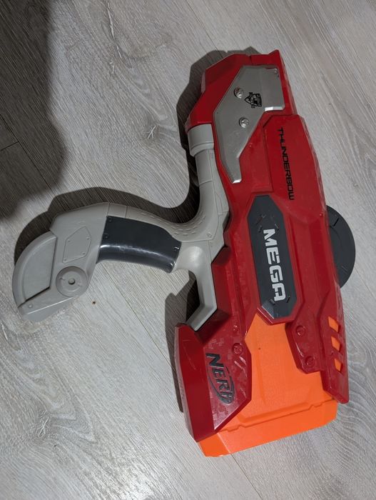бластер Hasbro Nerf Mega Thunderbow