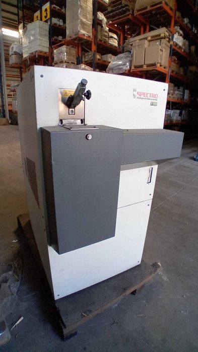 Espectrómetro SPECTROLAB LAVWA18A - Análise de Metais (OES)