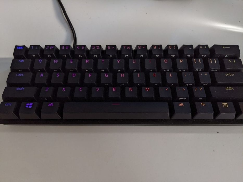 Ігрова механічна клавіатура Razer Huntsman Mini (Red Optical Switches)