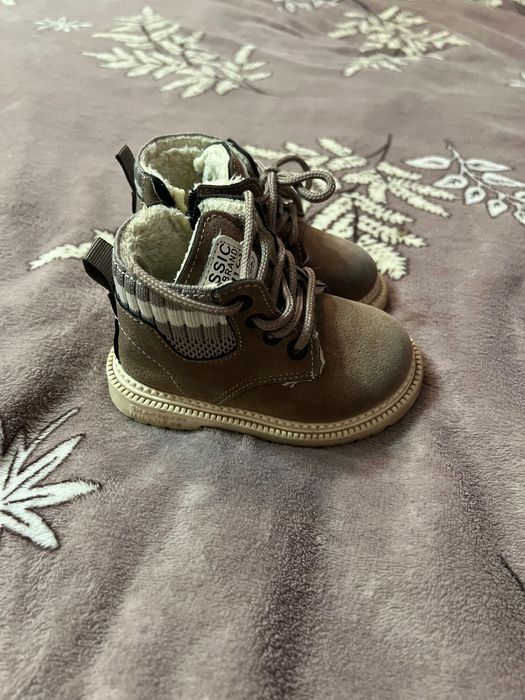 Ботінки демісезонні