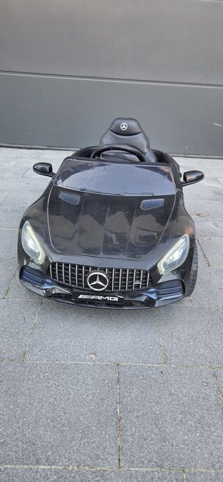 Samochód na akumulator Mercedes AMG