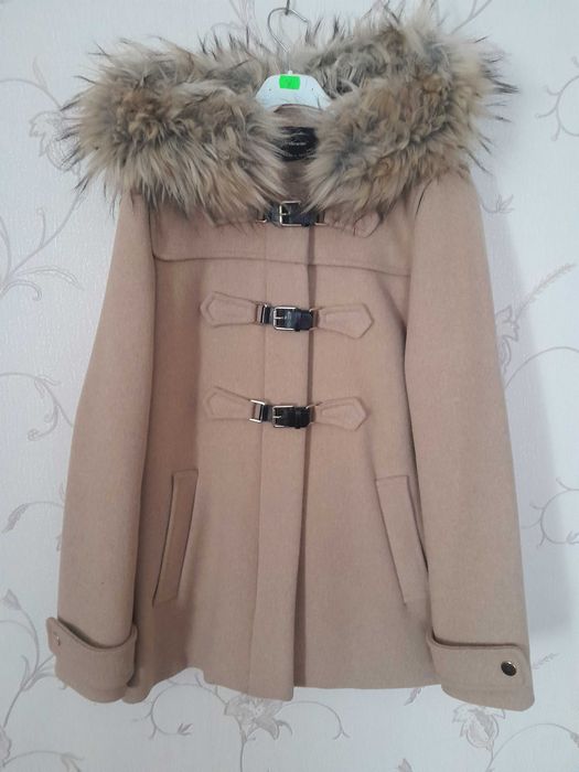 Krótki płaszcz Stradivarius S