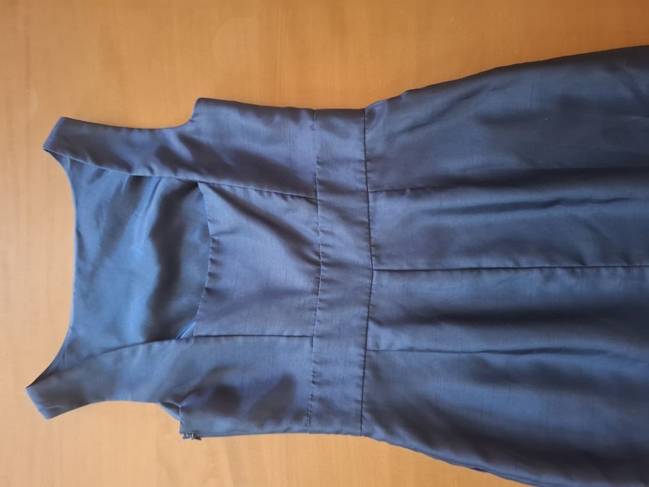 Piękna,  elegancką sukienka,  jak nową, rozmiar 38/M, granat