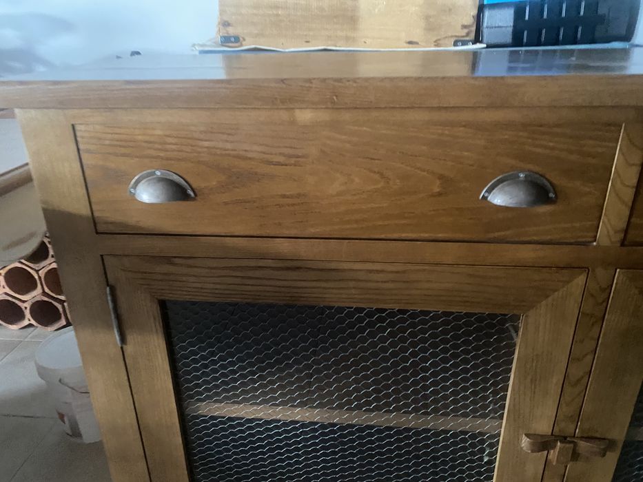 Consola feita por encomenda