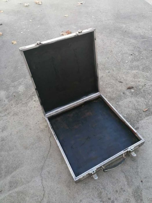 flightcase azul 50 cm por 50 cm