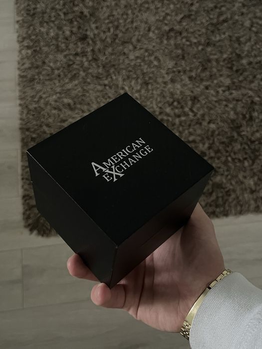 Годинник American Exchange