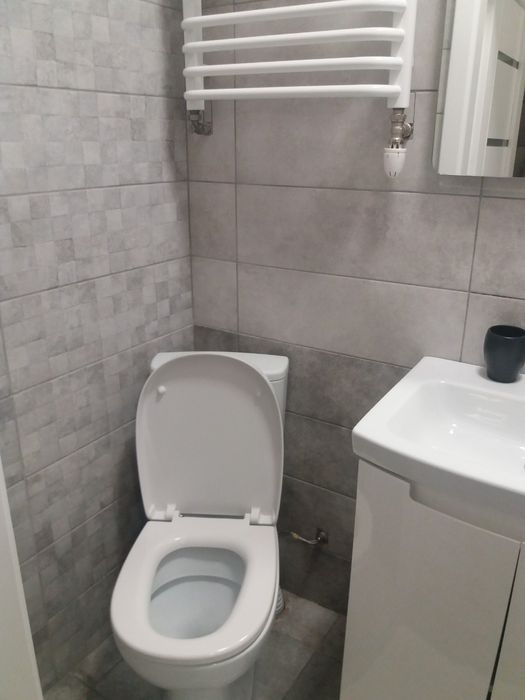 Сегодня 2 ком  Квартира возле Оперного театра почасово .посуточно