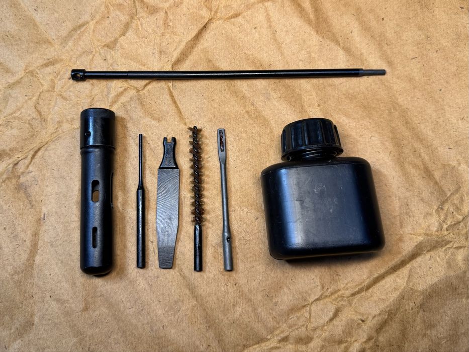 Комплект для АКСУ пенал 5.45, пластикова масльонка, шомпол з різьбою