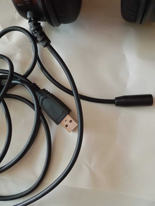 Навушники з мікрофоном HP DHE-8005U