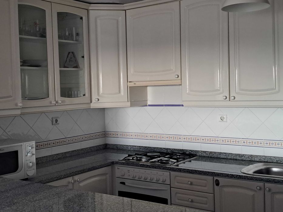 Apartamento T1 para Arrendar - Coimbra