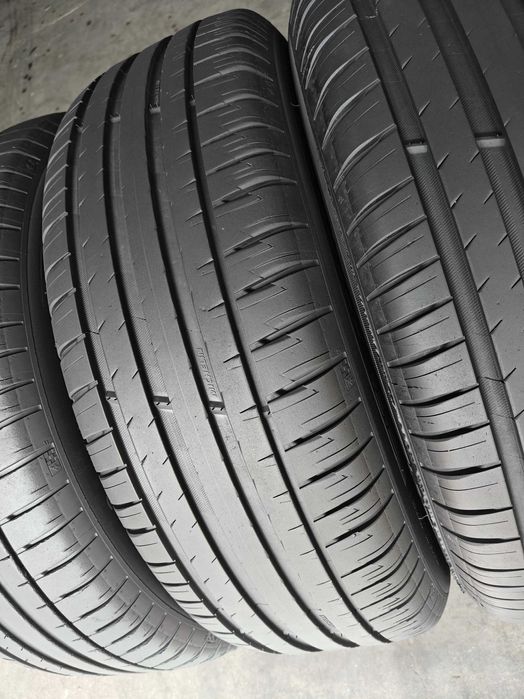 R17 225 65 Michelin Pilot Sport⁴ літні шини преміум класу 3шт