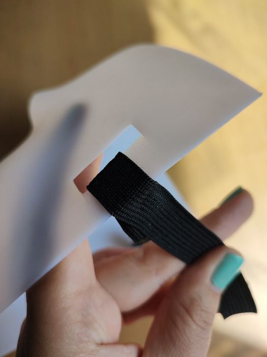 Маска нова обличчя людини Новая маска лицо человека белая черная синяя