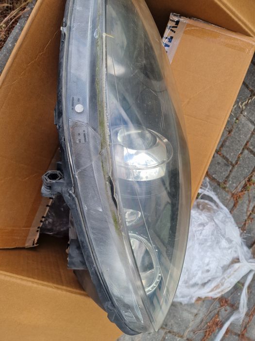 Faróis bi-xenon direcionais seat Leon 1p - 2008