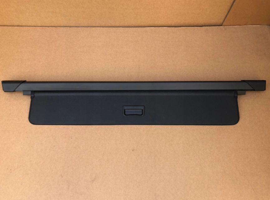 Шторка багажника коврики Audi Q3 Q5 Q7 Q8  VW Tiguan Golf E-tron