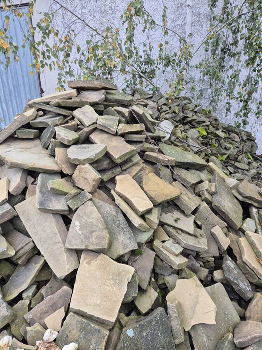 Kamień ozdobny - murki ogrodzenia oczka